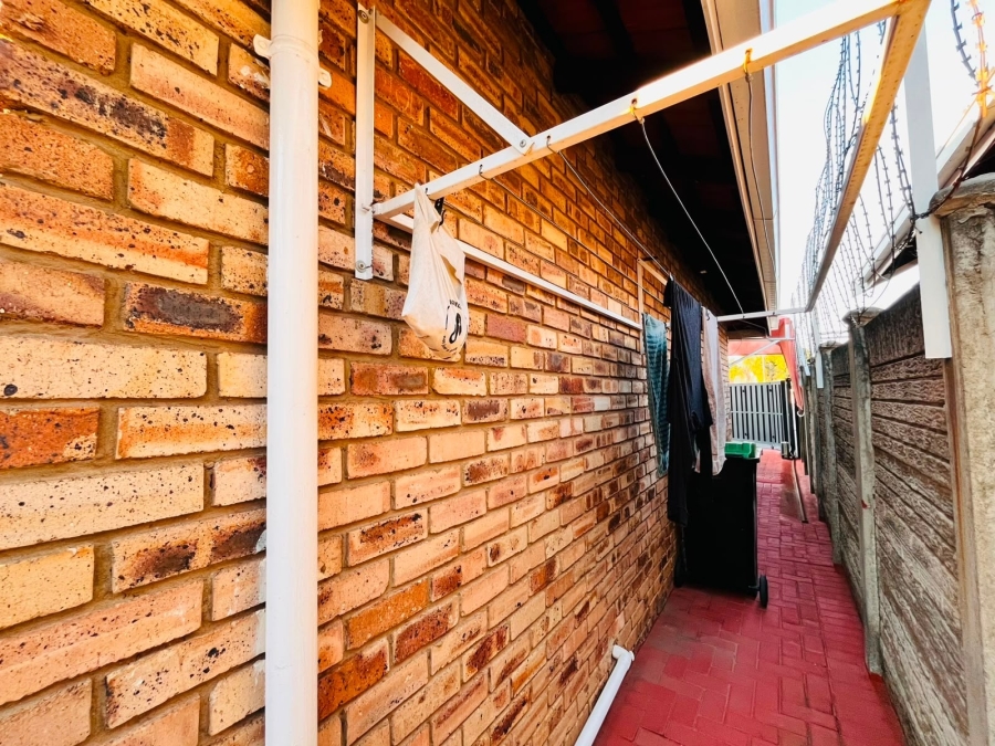 3 Bedroom Property for Sale in Protea Park North West